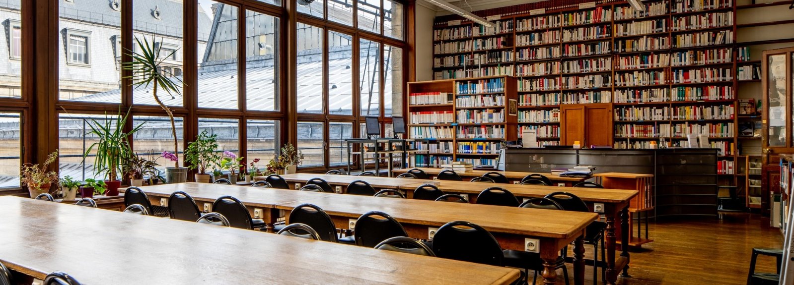 Photographie de la salle de lecture de la bibliothèque Lavisse